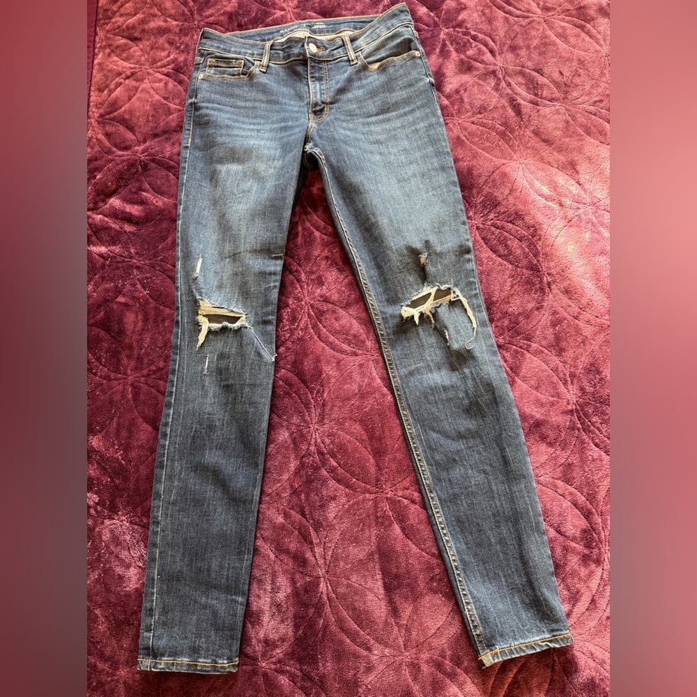 Old Navy Women's Skinny Jeans - Distressed Blue